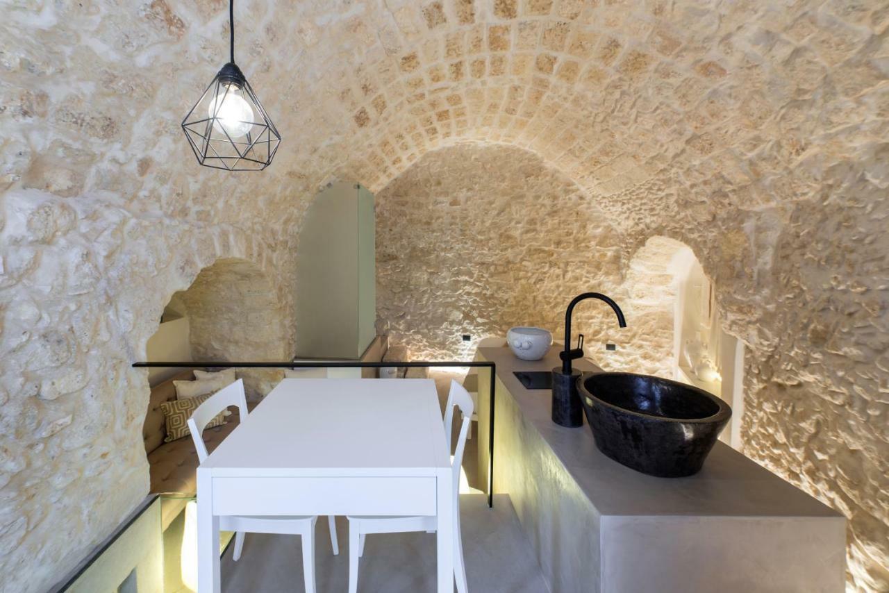 Vittoria Luxury Suite A Ostuni By Wonderful Italy Екстер'єр фото